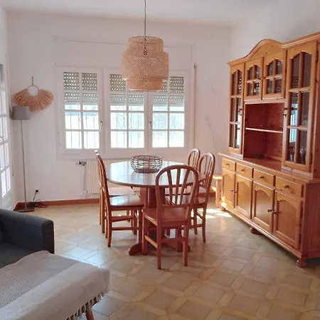 Tres Cales Villa